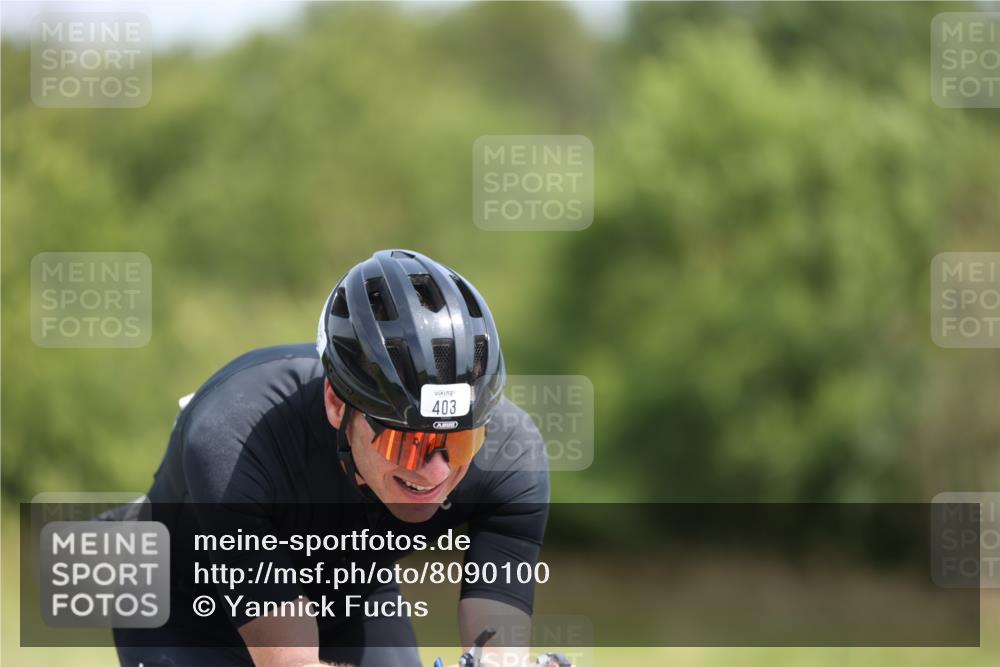 22.06.2025 - Viking Triathlon Yannick Fuchs http://msf.ph/oto/8090100 22.06.2025 11:50:56 Radfahren 14, 17, 358, 403, 440 meine-sportfotos.de