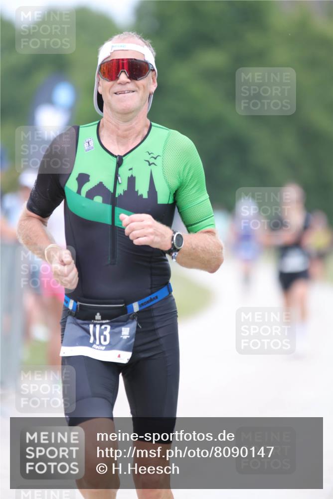 22.06.2025 - Viking Triathlon H.Heesch http://msf.ph/oto/8090147 22.06.2025 15:07:18 Laufen 113 meine-sportfotos.de