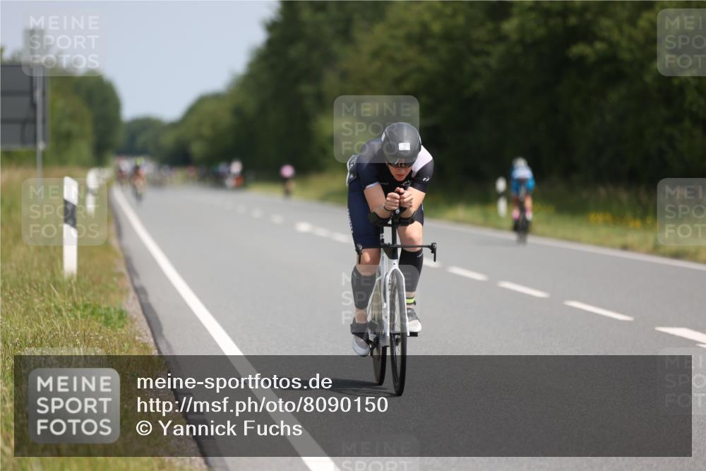 22.06.2025 - Viking Triathlon Yannick Fuchs http://msf.ph/oto/8090150 22.06.2025 11:51:02 Radfahren 14, 41, 324, 358, 440, 655 meine-sportfotos.de
