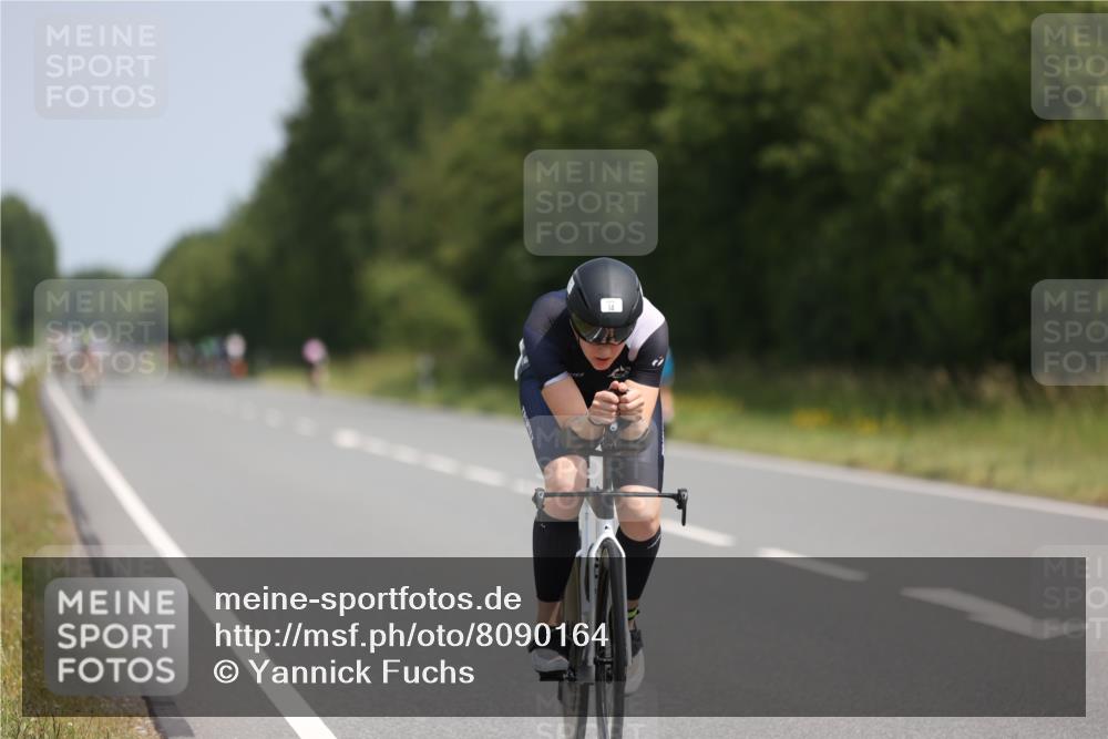 22.06.2025 - Viking Triathlon Yannick Fuchs http://msf.ph/oto/8090164 22.06.2025 11:51:02 Radfahren 14, 41, 324, 358, 440, 655 meine-sportfotos.de