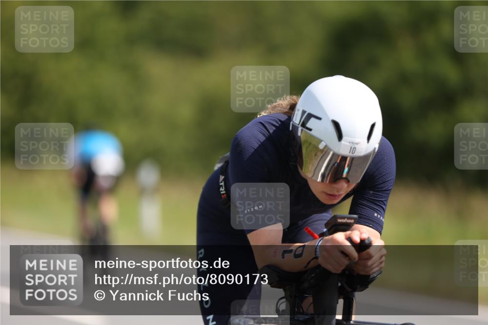 22.06.2025 - Viking Triathlon Yannick Fuchs http://msf.ph/oto/8090173 22.06.2025 11:06:41 Radfahren 10, 41, 54, 81, 148, 181, 194, 275, 389, 505, 538, 624, 625 meine-sportfotos.de