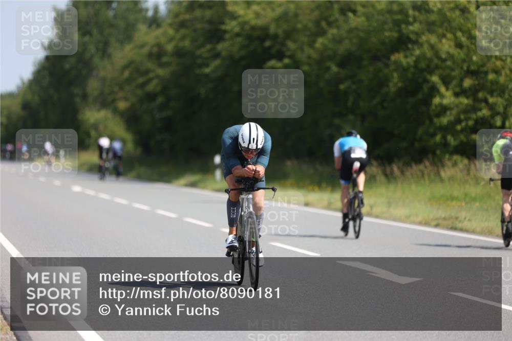 22.06.2025 - Viking Triathlon Yannick Fuchs http://msf.ph/oto/8090181 22.06.2025 11:06:42 Radfahren 10, 41, 54, 81, 148, 181, 194, 275, 389, 505, 538, 624, 625 meine-sportfotos.de