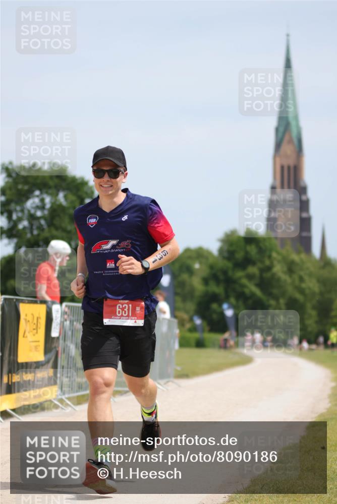 22.06.2025 - Viking Triathlon H.Heesch http://msf.ph/oto/8090186 22.06.2025 12:59:12 Laufen 631 meine-sportfotos.de