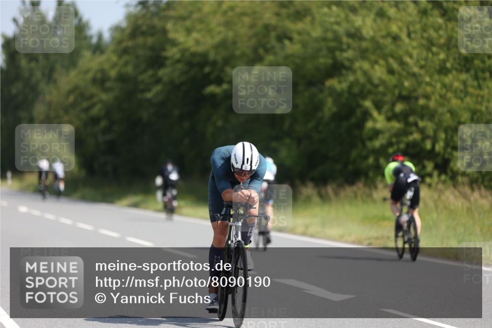 22.06.2025 - Viking Triathlon Yannick Fuchs http://msf.ph/oto/8090190 22.06.2025 11:06:43 Radfahren 10, 41, 54, 81, 181, 194, 275, 505, 538, 624, 625 meine-sportfotos.de