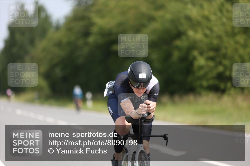 22.06.2025 - Viking Triathlon Yannick Fuchs http://msf.ph/oto/8090198 22.06.2025 11:51:02 Radfahren 14, 41, 324, 358, 440, 655 meine-sportfotos.de