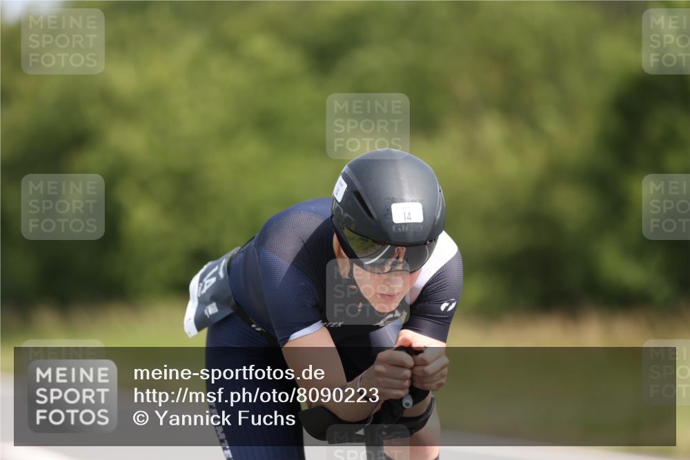 22.06.2025 - Viking Triathlon Yannick Fuchs http://msf.ph/oto/8090223 22.06.2025 11:51:03 Radfahren 14, 41, 324, 358, 440, 655 meine-sportfotos.de