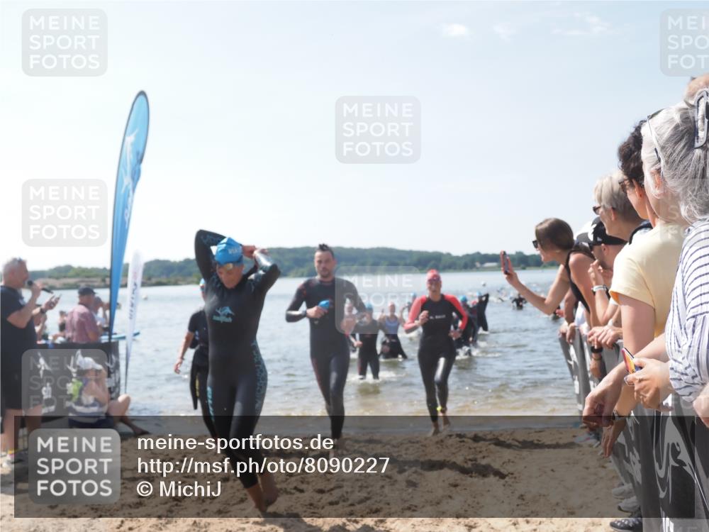 22.06.2025 - Viking Triathlon MichiJ http://msf.ph/oto/8090227 22.06.2025 10:37:48 Schwimmen 146, 163, 177, 245, 335, 396, 411, 433, 506, 614, 619, 645 meine-sportfotos.de