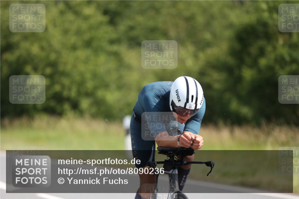 22.06.2025 - Viking Triathlon Yannick Fuchs http://msf.ph/oto/8090236 22.06.2025 11:06:44 Radfahren 10, 41, 54, 81, 181, 194, 238, 275, 505, 538, 624, 625 meine-sportfotos.de