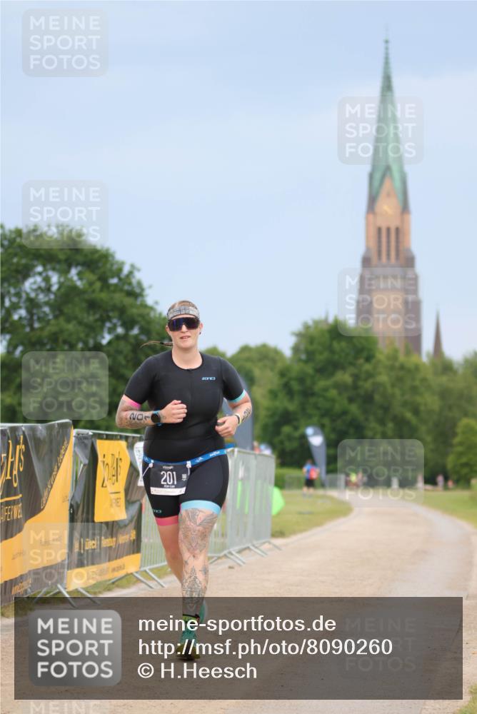 22.06.2025 - Viking Triathlon H.Heesch http://msf.ph/oto/8090260 22.06.2025 16:53:55 Laufen 201 meine-sportfotos.de