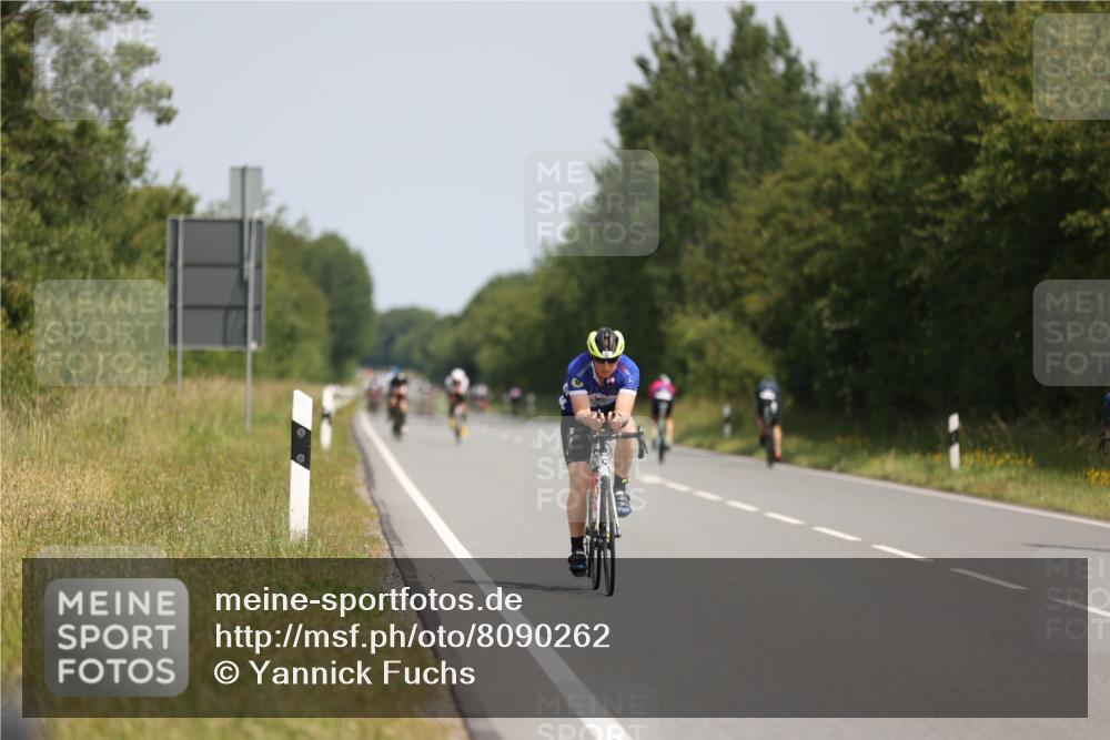 22.06.2025 - Viking Triathlon Yannick Fuchs http://msf.ph/oto/8090262 22.06.2025 11:51:13 Radfahren 99, 236, 241, 324 meine-sportfotos.de