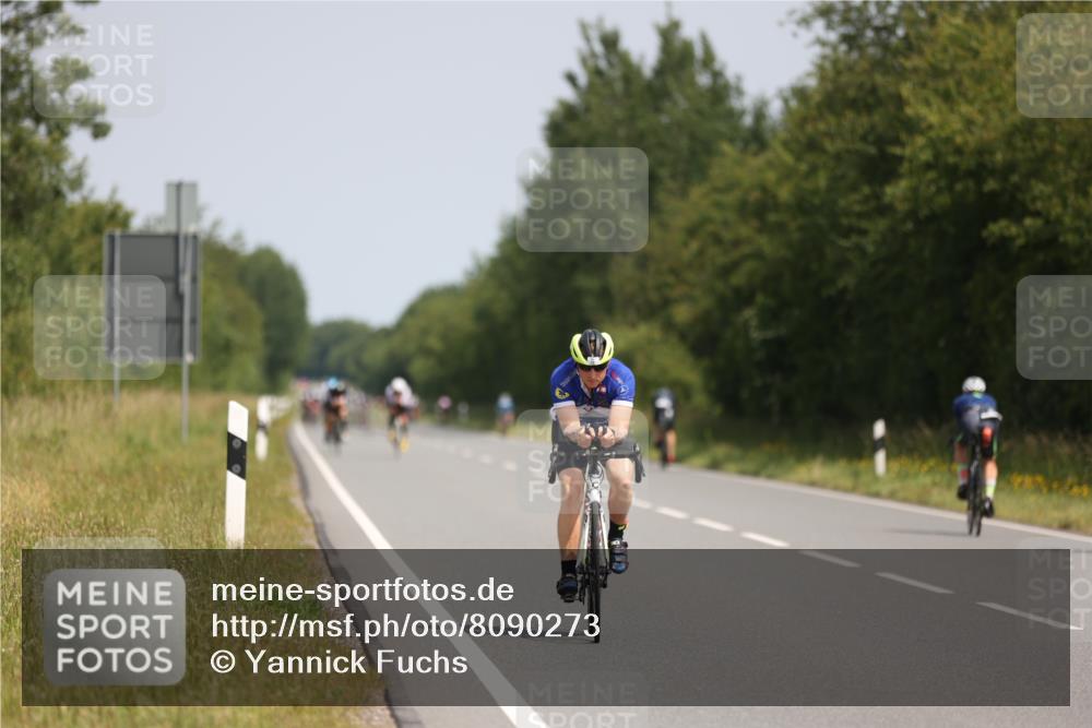 22.06.2025 - Viking Triathlon Yannick Fuchs http://msf.ph/oto/8090273 22.06.2025 11:51:13 Radfahren 99, 236, 241, 324 meine-sportfotos.de