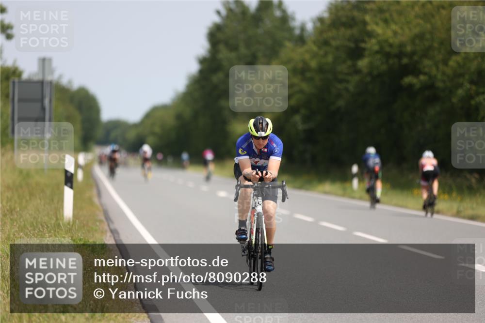 22.06.2025 - Viking Triathlon Yannick Fuchs http://msf.ph/oto/8090288 22.06.2025 11:51:14 Radfahren 99, 236, 241, 310, 324, 651 meine-sportfotos.de