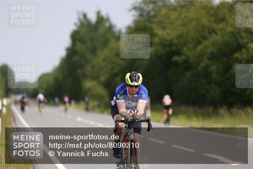22.06.2025 - Viking Triathlon Yannick Fuchs http://msf.ph/oto/8090310 22.06.2025 11:51:15 Radfahren 99, 236, 241, 310, 324, 651 meine-sportfotos.de