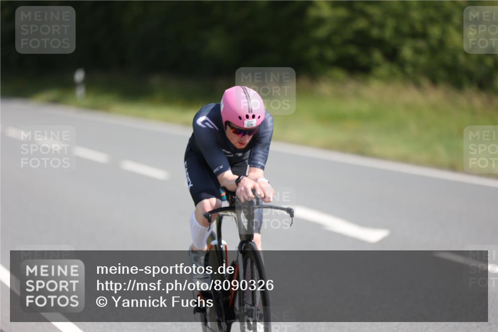 22.06.2025 - Viking Triathlon Yannick Fuchs http://msf.ph/oto/8090326 22.06.2025 11:07:19 Radfahren 122, 358, 414, 526, 544, 617, 638 meine-sportfotos.de