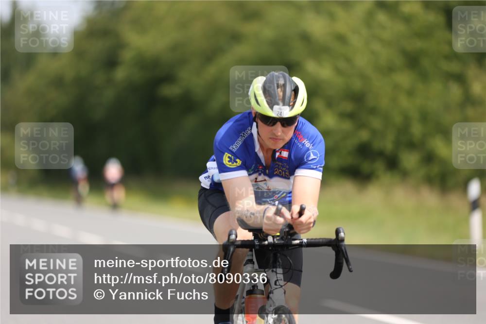 22.06.2025 - Viking Triathlon Yannick Fuchs http://msf.ph/oto/8090336 22.06.2025 11:51:16 Radfahren 99, 236, 241, 310, 324, 651 meine-sportfotos.de