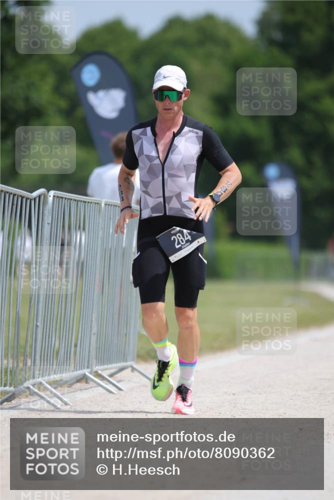 22.06.2025 - Viking Triathlon H.Heesch http://msf.ph/oto/8090362 22.06.2025 13:00:15 Laufen 284 meine-sportfotos.de
