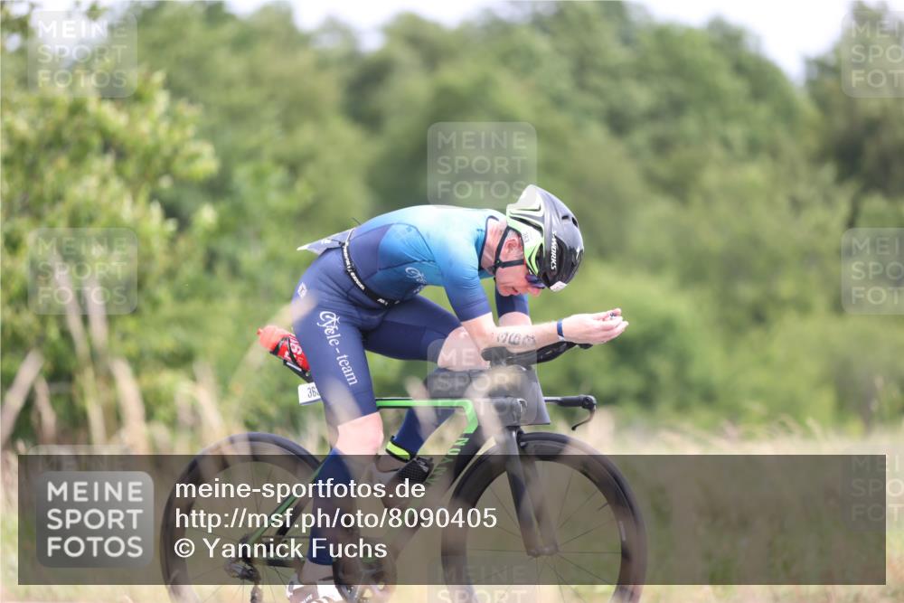 22.06.2025 - Viking Triathlon Yannick Fuchs http://msf.ph/oto/8090405 22.06.2025 13:25:11 Radfahren 24, 363 meine-sportfotos.de