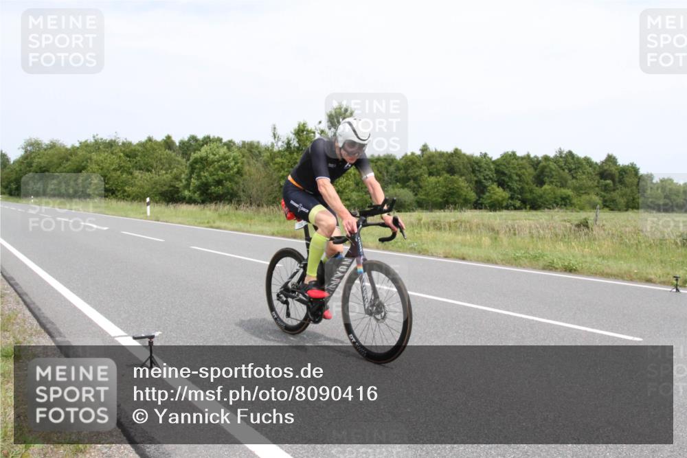 22.06.2025 - Viking Triathlon Yannick Fuchs http://msf.ph/oto/8090416 22.06.2025 13:25:38 Radfahren 121, 234 meine-sportfotos.de