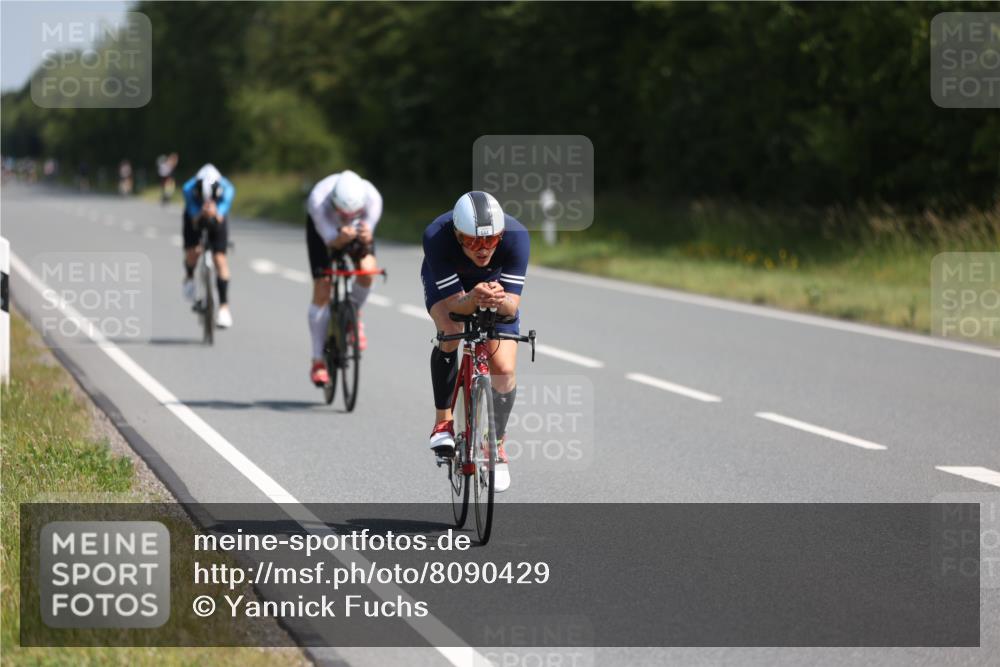 22.06.2025 - Viking Triathlon Yannick Fuchs http://msf.ph/oto/8090429 22.06.2025 11:07:24 Radfahren 122, 128, 220, 358, 414, 450, 526, 544, 617, 638 meine-sportfotos.de