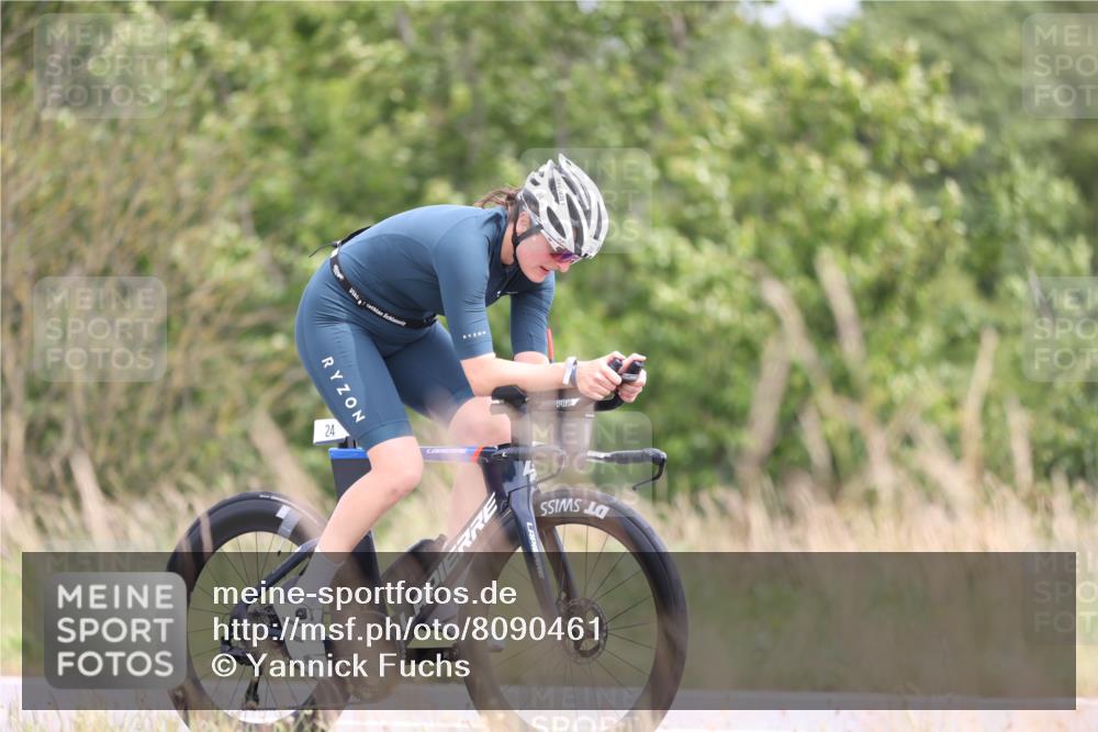 22.06.2025 - Viking Triathlon Yannick Fuchs http://msf.ph/oto/8090461 22.06.2025 13:25:14 Radfahren 16, 24, 363 meine-sportfotos.de