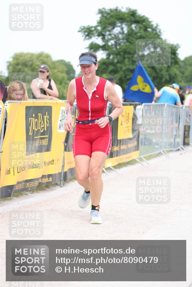 22.06.2025 - Viking Triathlon H.Heesch http://msf.ph/oto/8090479 22.06.2025 15:08:46 Laufen 353 meine-sportfotos.de