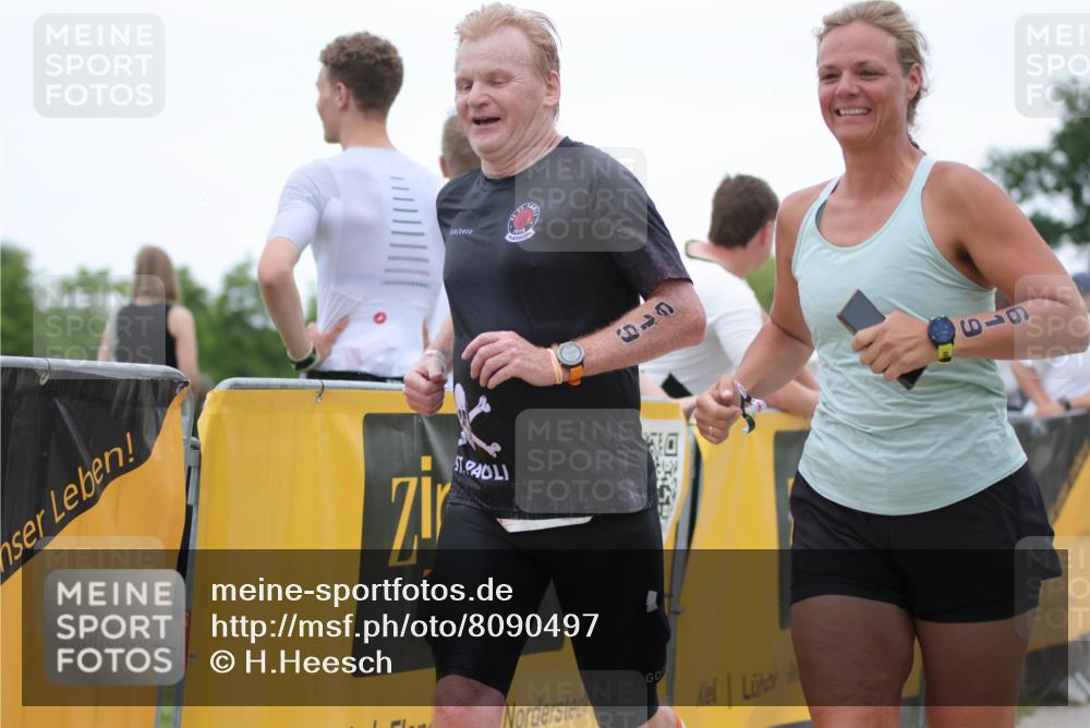22.06.2025 - Viking Triathlon H.Heesch http://msf.ph/oto/8090497 22.06.2025 16:01:12 Laufen 291, 543, 619 meine-sportfotos.de