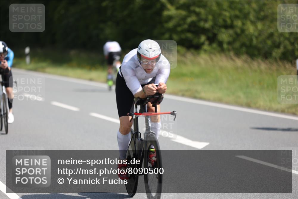 22.06.2025 - Viking Triathlon Yannick Fuchs http://msf.ph/oto/8090500 22.06.2025 11:07:25 Radfahren 122, 128, 220, 358, 414, 450, 544, 617 meine-sportfotos.de