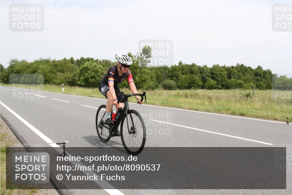 22.06.2025 - Viking Triathlon Yannick Fuchs http://msf.ph/oto/8090537 22.06.2025 13:26:12 Radfahren 183 meine-sportfotos.de
