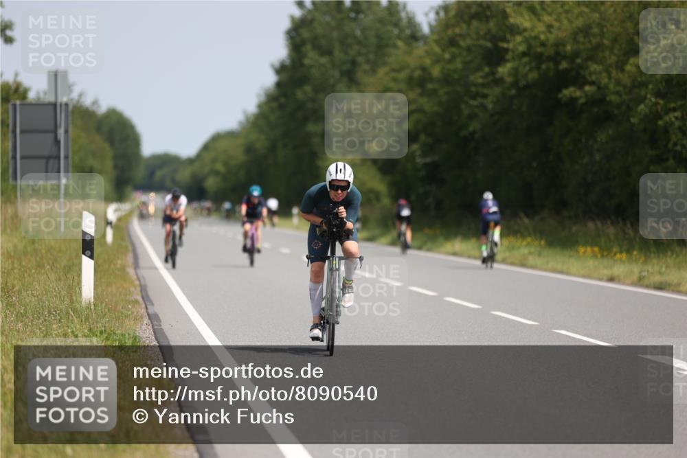 22.06.2025 - Viking Triathlon Yannick Fuchs http://msf.ph/oto/8090540 22.06.2025 11:51:41 Radfahren 152, 165, 194, 498, 614 meine-sportfotos.de
