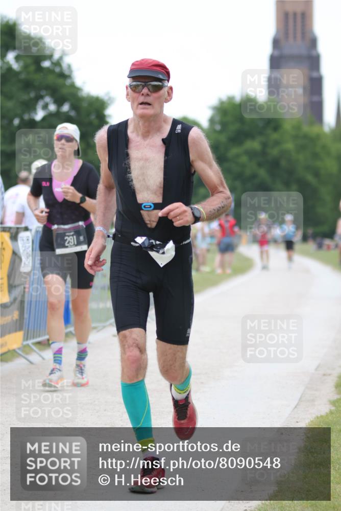 22.06.2025 - Viking Triathlon H.Heesch http://msf.ph/oto/8090548 22.06.2025 16:01:17 Laufen 291, 543 meine-sportfotos.de