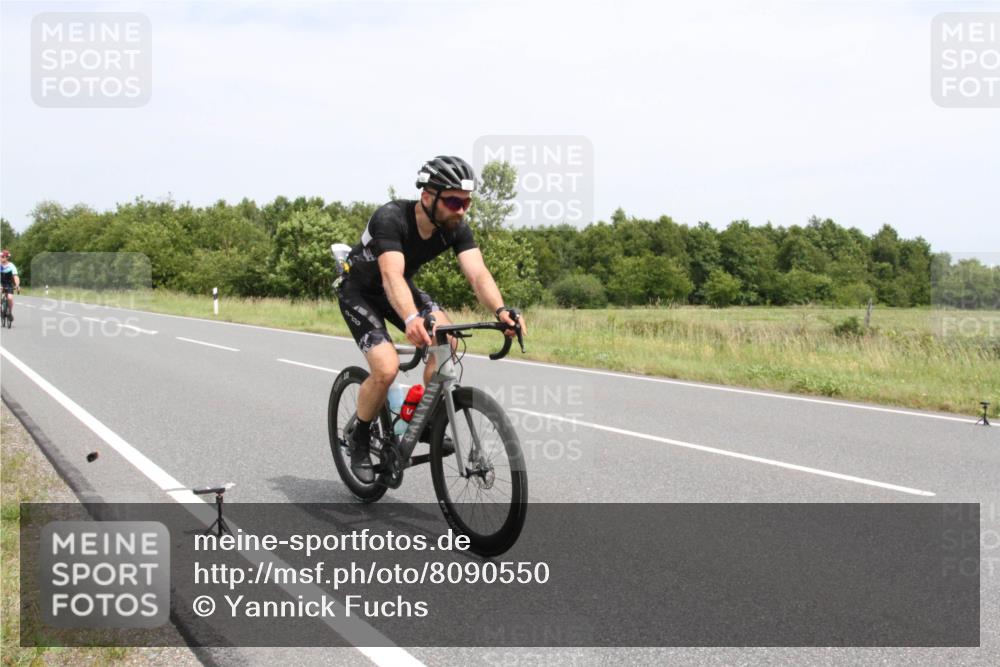 22.06.2025 - Viking Triathlon Yannick Fuchs http://msf.ph/oto/8090550 22.06.2025 13:26:19 Radfahren 496, 542 meine-sportfotos.de