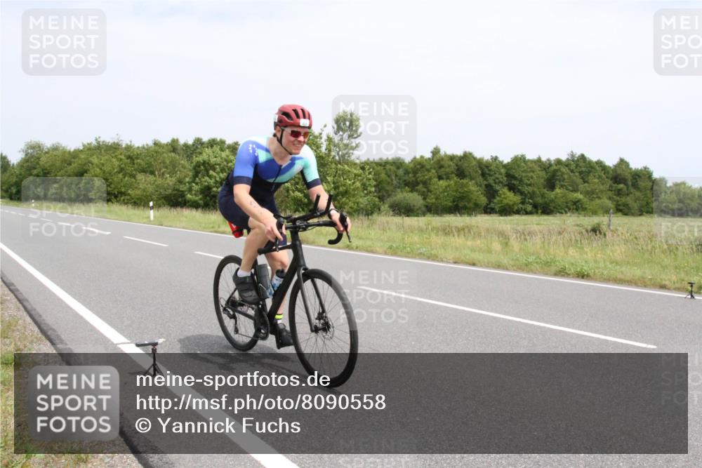 22.06.2025 - Viking Triathlon Yannick Fuchs http://msf.ph/oto/8090558 22.06.2025 13:26:21 Radfahren 422, 496, 542 meine-sportfotos.de