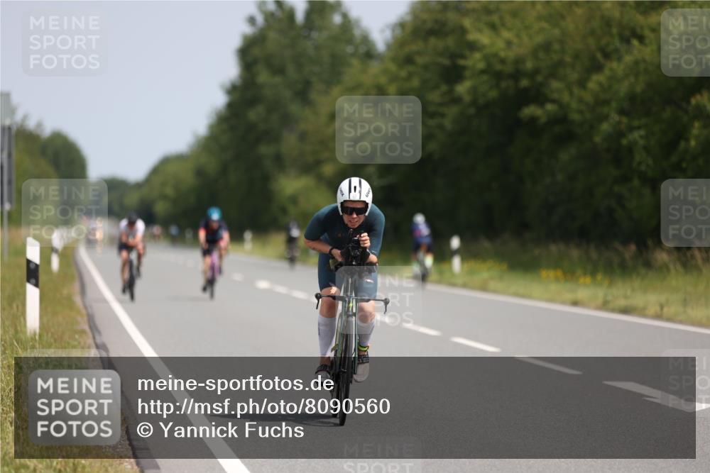 22.06.2025 - Viking Triathlon Yannick Fuchs http://msf.ph/oto/8090560 22.06.2025 11:51:41 Radfahren 152, 165, 194, 498, 614 meine-sportfotos.de