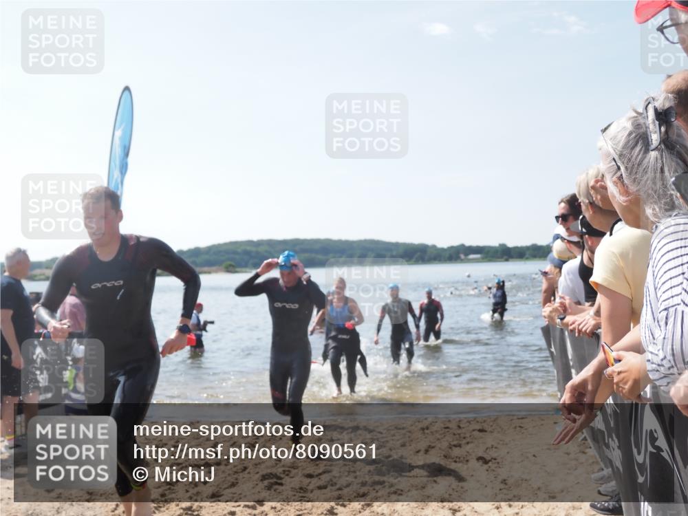 22.06.2025 - Viking Triathlon MichiJ http://msf.ph/oto/8090561 22.06.2025 10:37:54 Schwimmen 146, 179, 335, 396, 411, 433, 619, 645 meine-sportfotos.de