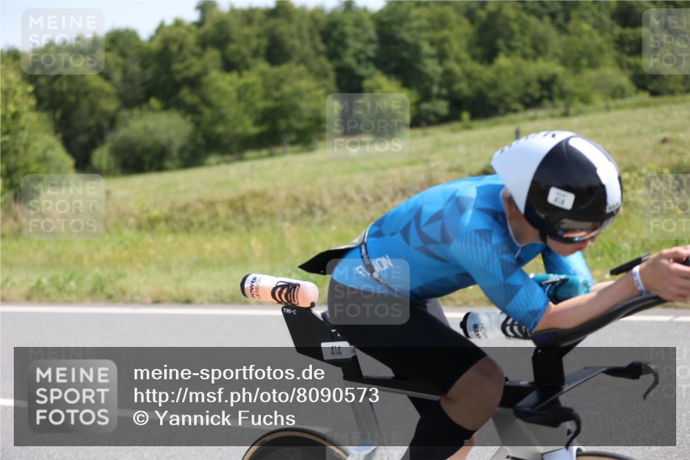 22.06.2025 - Viking Triathlon Yannick Fuchs http://msf.ph/oto/8090573 22.06.2025 11:07:28 Radfahren 128, 220, 414, 450, 544, 617 meine-sportfotos.de