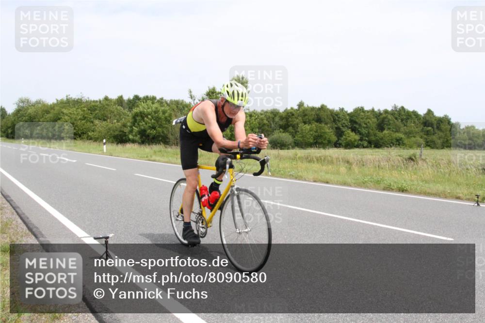 22.06.2025 - Viking Triathlon Yannick Fuchs http://msf.ph/oto/8090580 22.06.2025 13:26:33 Radfahren 423 meine-sportfotos.de