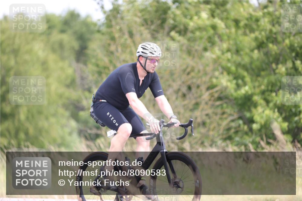 22.06.2025 - Viking Triathlon Yannick Fuchs http://msf.ph/oto/8090583 22.06.2025 13:25:24 Radfahren 16, 51, 121, 123, 346, 481 meine-sportfotos.de