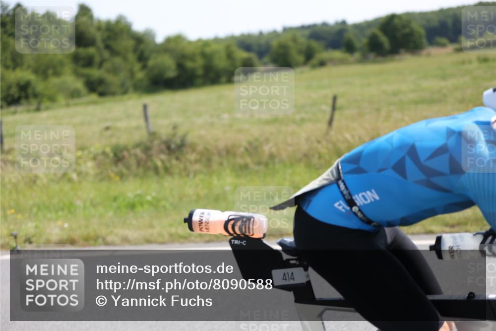 22.06.2025 - Viking Triathlon Yannick Fuchs http://msf.ph/oto/8090588 22.06.2025 11:07:28 Radfahren 128, 220, 414, 450, 544, 617 meine-sportfotos.de