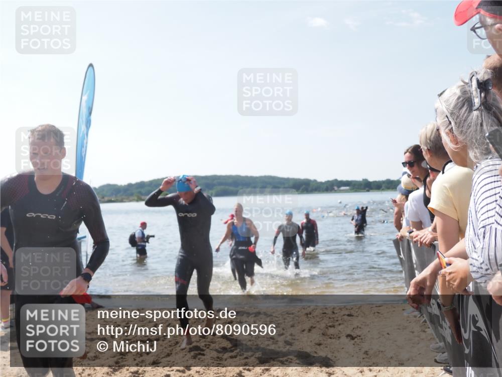 22.06.2025 - Viking Triathlon MichiJ http://msf.ph/oto/8090596 22.06.2025 10:37:54 Schwimmen 146, 179, 335, 396, 411, 433, 619, 645 meine-sportfotos.de