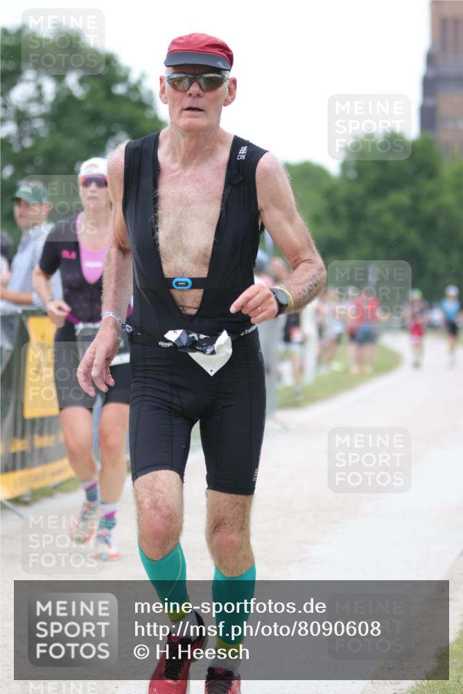 22.06.2025 - Viking Triathlon H.Heesch http://msf.ph/oto/8090608 22.06.2025 16:01:17 Laufen 291, 543 meine-sportfotos.de