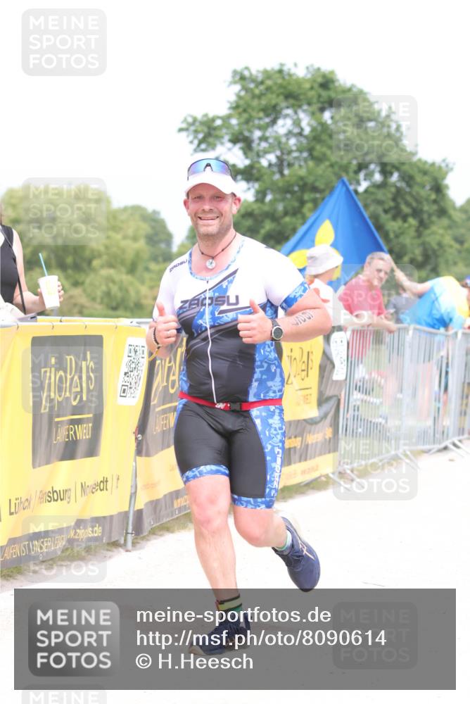 22.06.2025 - Viking Triathlon H.Heesch http://msf.ph/oto/8090614 22.06.2025 15:09:33 Laufen 627 meine-sportfotos.de