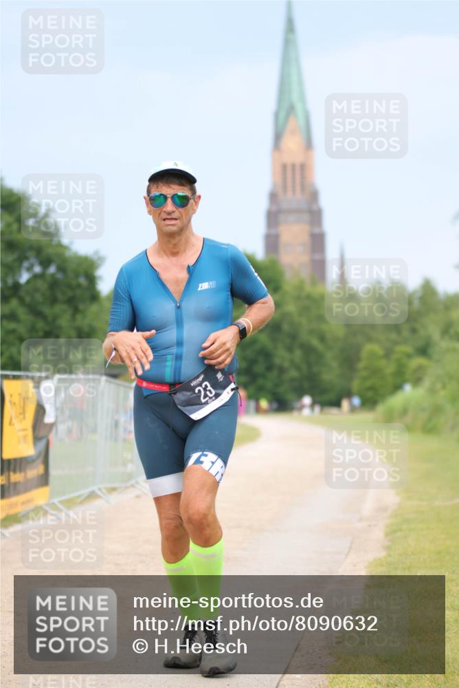 22.06.2025 - Viking Triathlon H.Heesch http://msf.ph/oto/8090632 22.06.2025 16:55:49 Laufen 23 meine-sportfotos.de