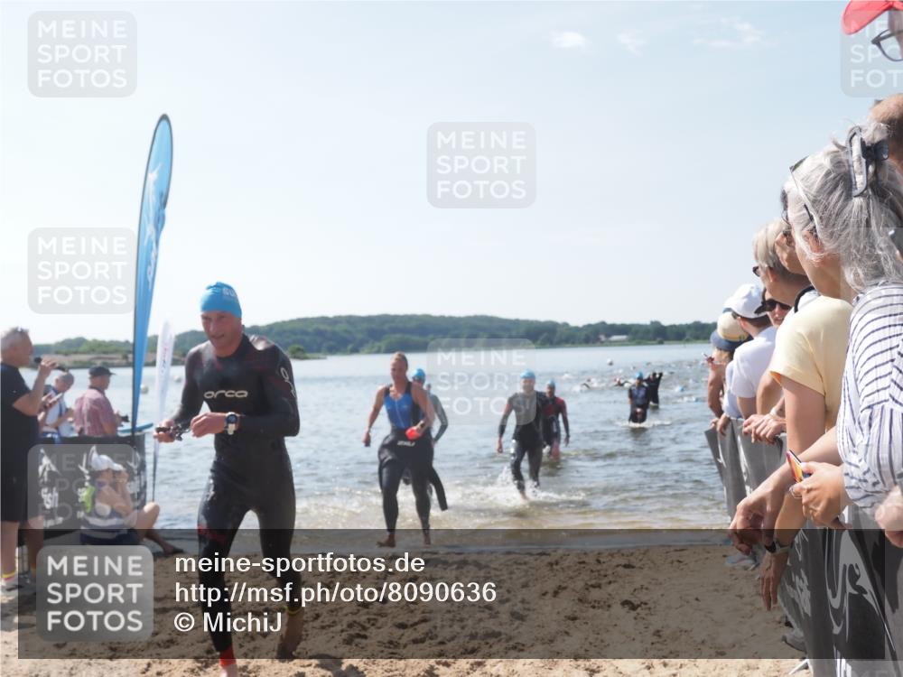 22.06.2025 - Viking Triathlon MichiJ http://msf.ph/oto/8090636 22.06.2025 10:37:55 Schwimmen 146, 179, 335, 396, 411, 433, 619, 645 meine-sportfotos.de
