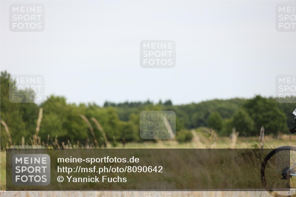 22.06.2025 - Viking Triathlon Yannick Fuchs http://msf.ph/oto/8090642 22.06.2025 13:25:27 Radfahren 51, 121, 123, 346, 481 meine-sportfotos.de