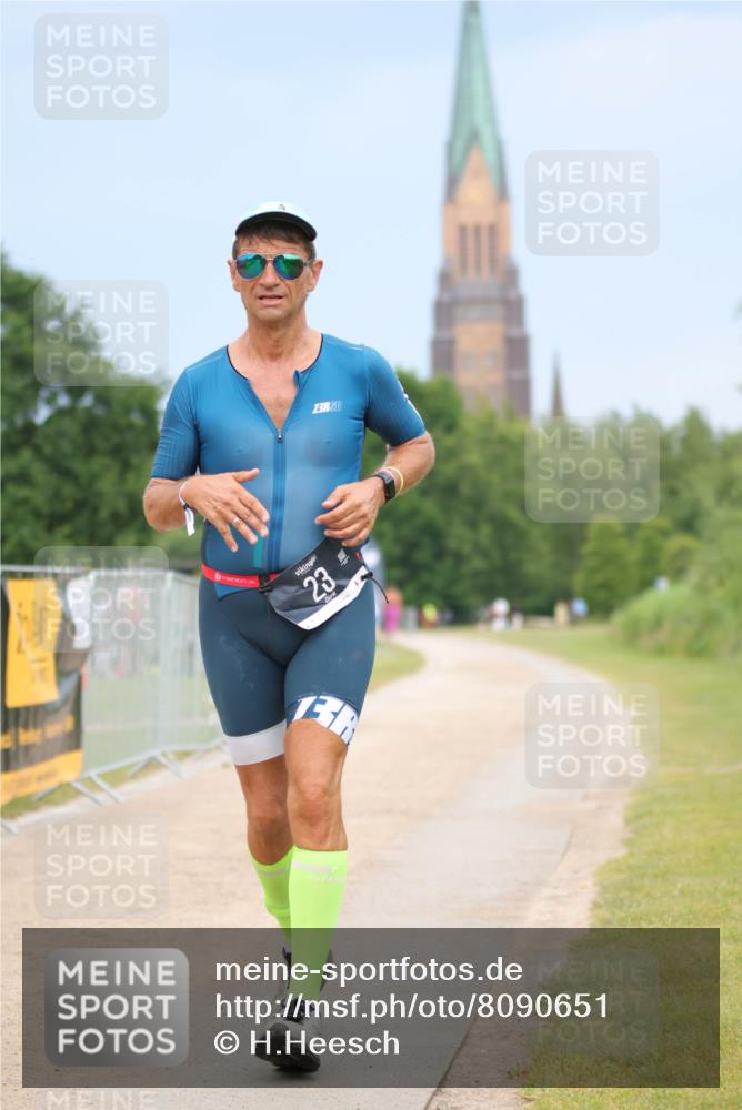 22.06.2025 - Viking Triathlon H.Heesch http://msf.ph/oto/8090651 22.06.2025 16:55:50 Laufen 23 meine-sportfotos.de