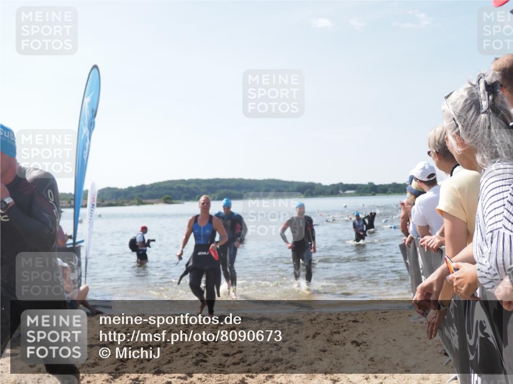 22.06.2025 - Viking Triathlon MichiJ http://msf.ph/oto/8090673 22.06.2025 10:37:55 Schwimmen 146, 179, 335, 396, 411, 433, 619, 645 meine-sportfotos.de
