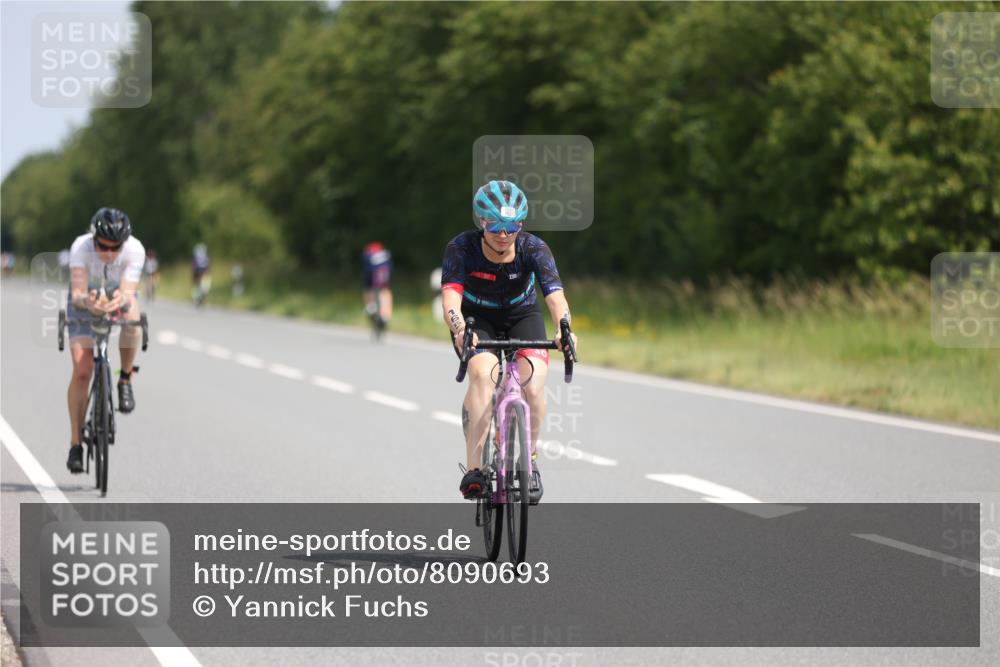 22.06.2025 - Viking Triathlon Yannick Fuchs http://msf.ph/oto/8090693 22.06.2025 11:51:47 Radfahren 152, 165, 251, 498, 614 meine-sportfotos.de