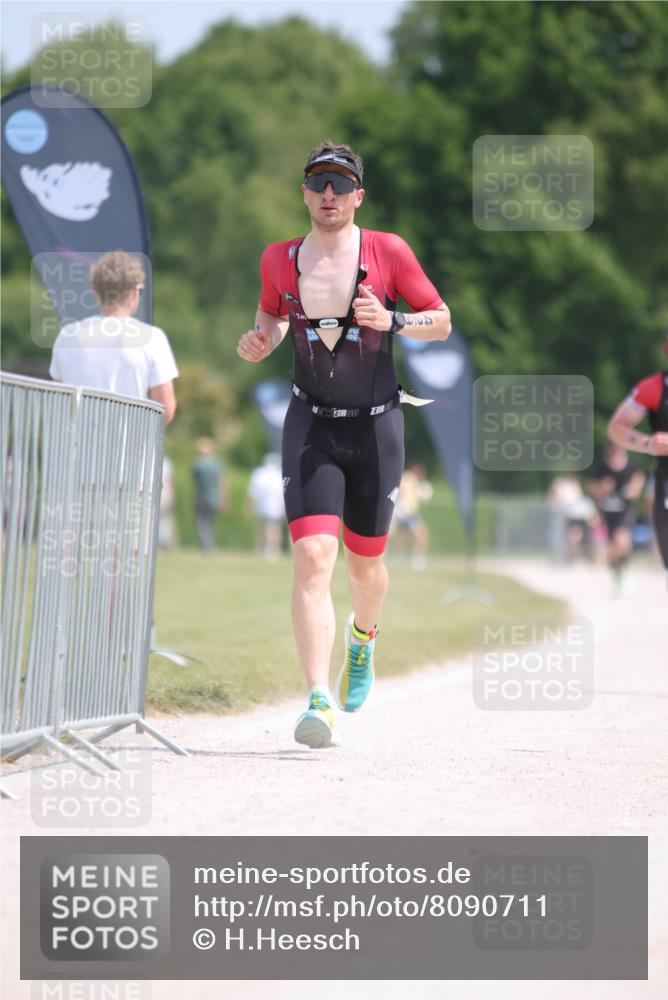 22.06.2025 - Viking Triathlon H.Heesch http://msf.ph/oto/8090711 22.06.2025 13:00:38 Laufen 8, 429 meine-sportfotos.de
