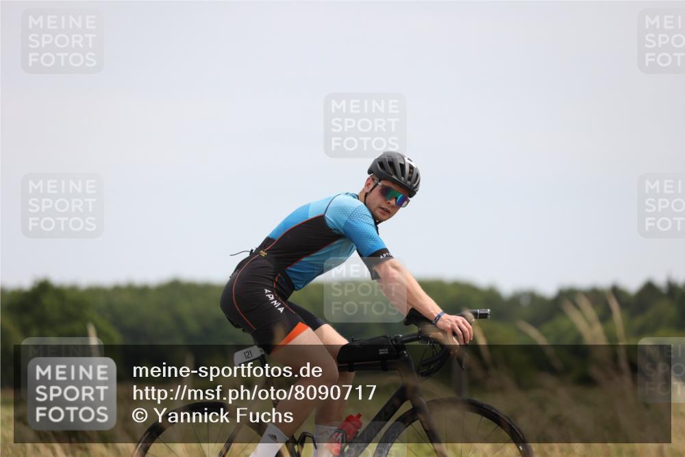 22.06.2025 - Viking Triathlon Yannick Fuchs http://msf.ph/oto/8090717 22.06.2025 13:25:34 Radfahren 121, 234, 346 meine-sportfotos.de