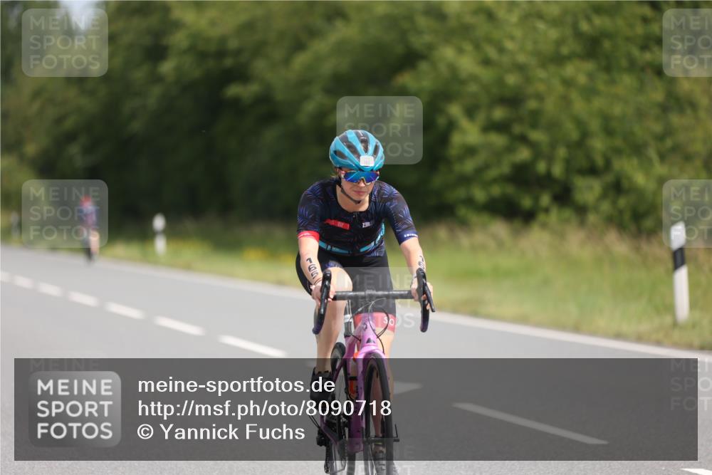 22.06.2025 - Viking Triathlon Yannick Fuchs http://msf.ph/oto/8090718 22.06.2025 11:51:47 Radfahren 152, 165, 251, 498, 614 meine-sportfotos.de